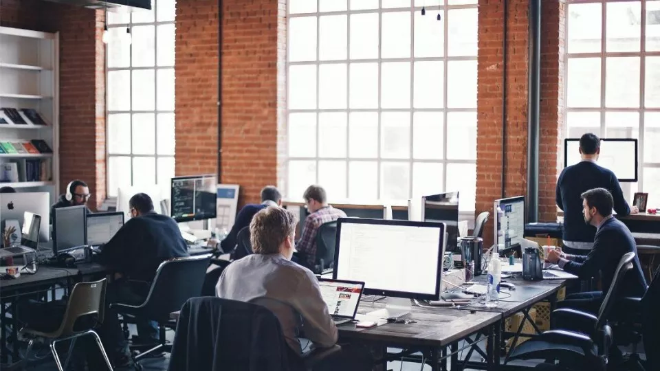 Как выбрать веб-студию в Тюкалинске по кейсам